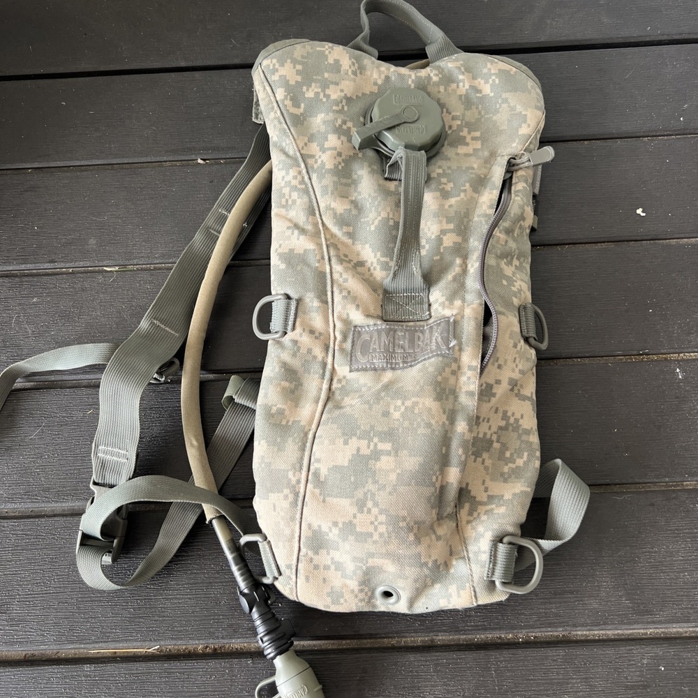 CamelBak Maximum Gear Desert Camo Thermobak 3L 100oz Hydration Pack Backpack